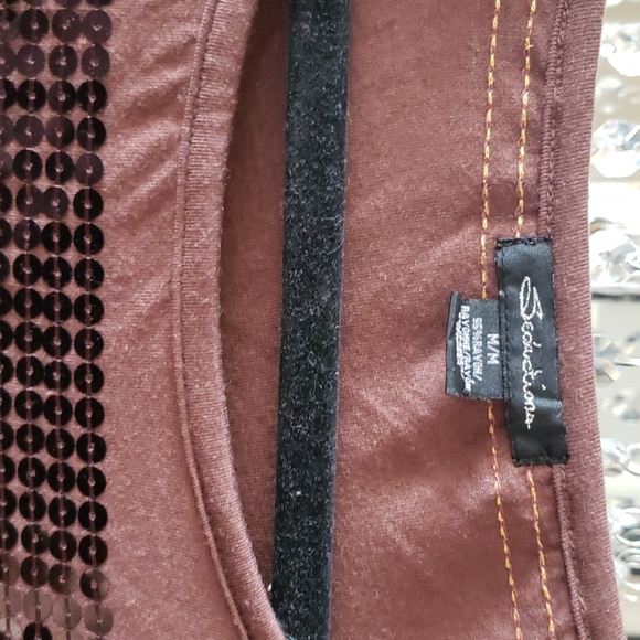 Dress - Picture 2 of 4